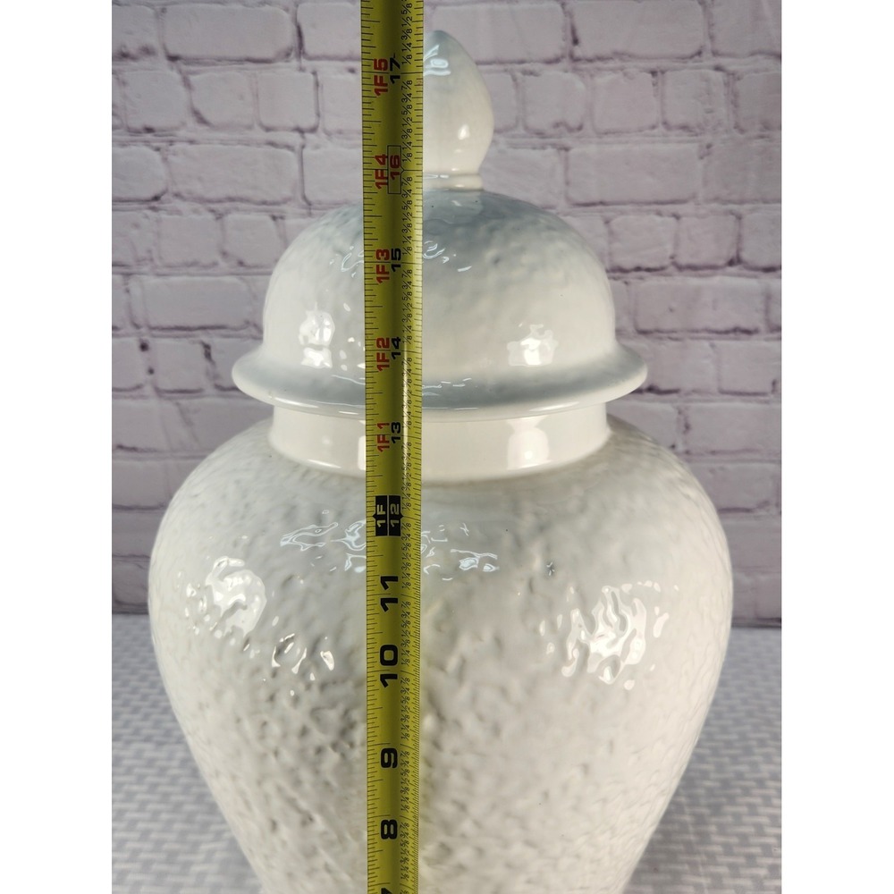 Very Large Ginger Jar Temple Jar Urn Asian Decor Mantle Piece White NWOT - Picture 3 of 7